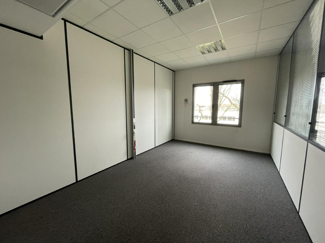 Bureau Orvault 360m² Location bureau Orvault Loire-Atlantique OLBUR2309198 7